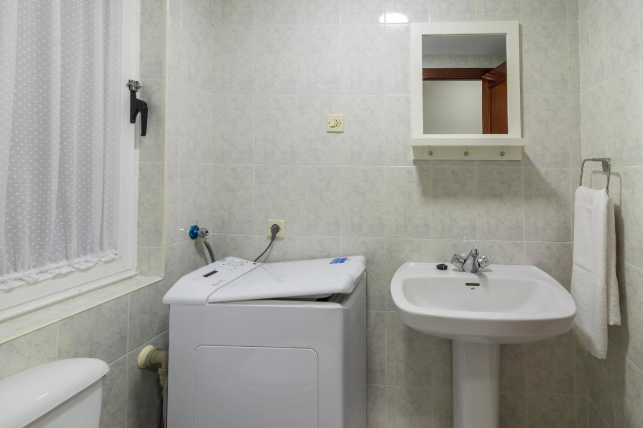 Apartamento Vital Aza ポラ・デ・レナ エクステリア 写真