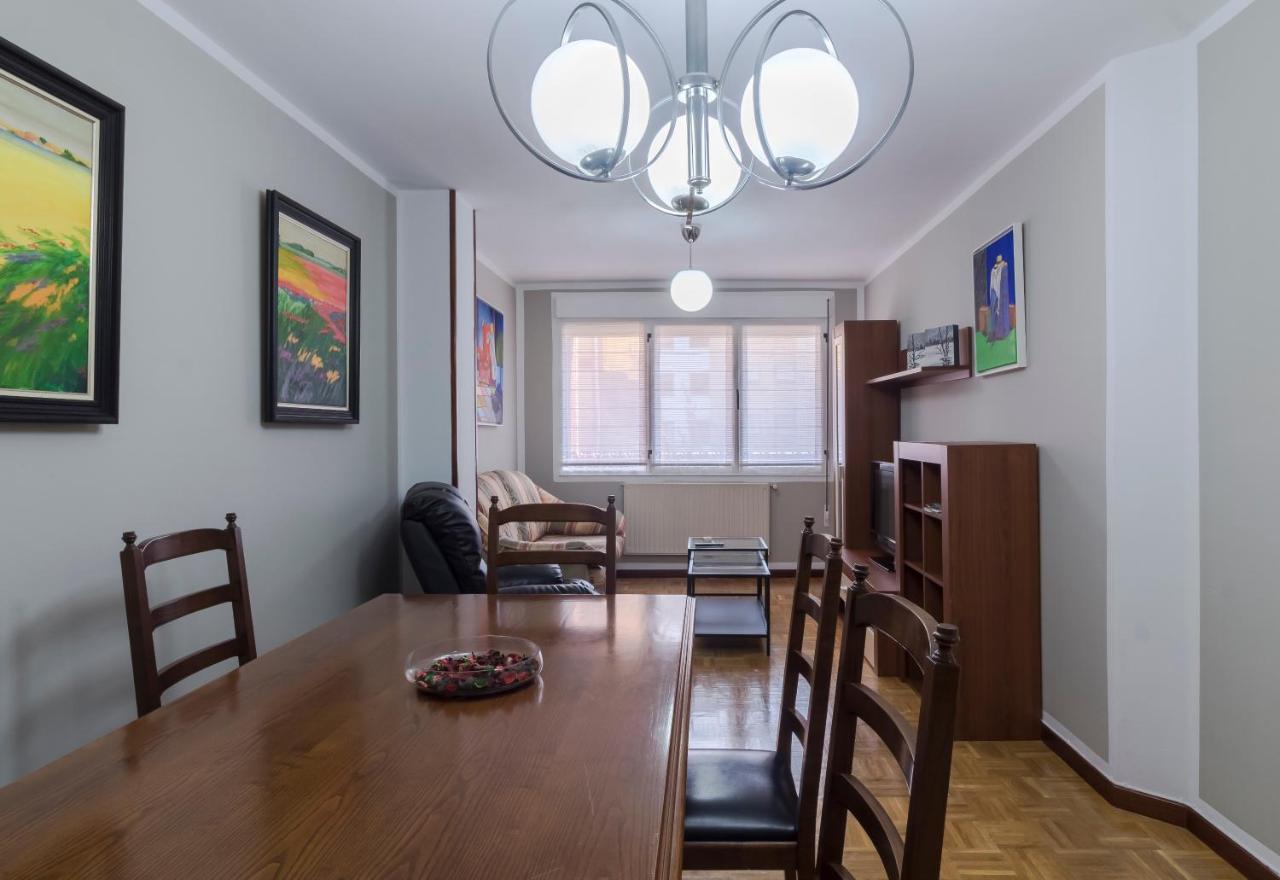 Apartamento Vital Aza ポラ・デ・レナ エクステリア 写真