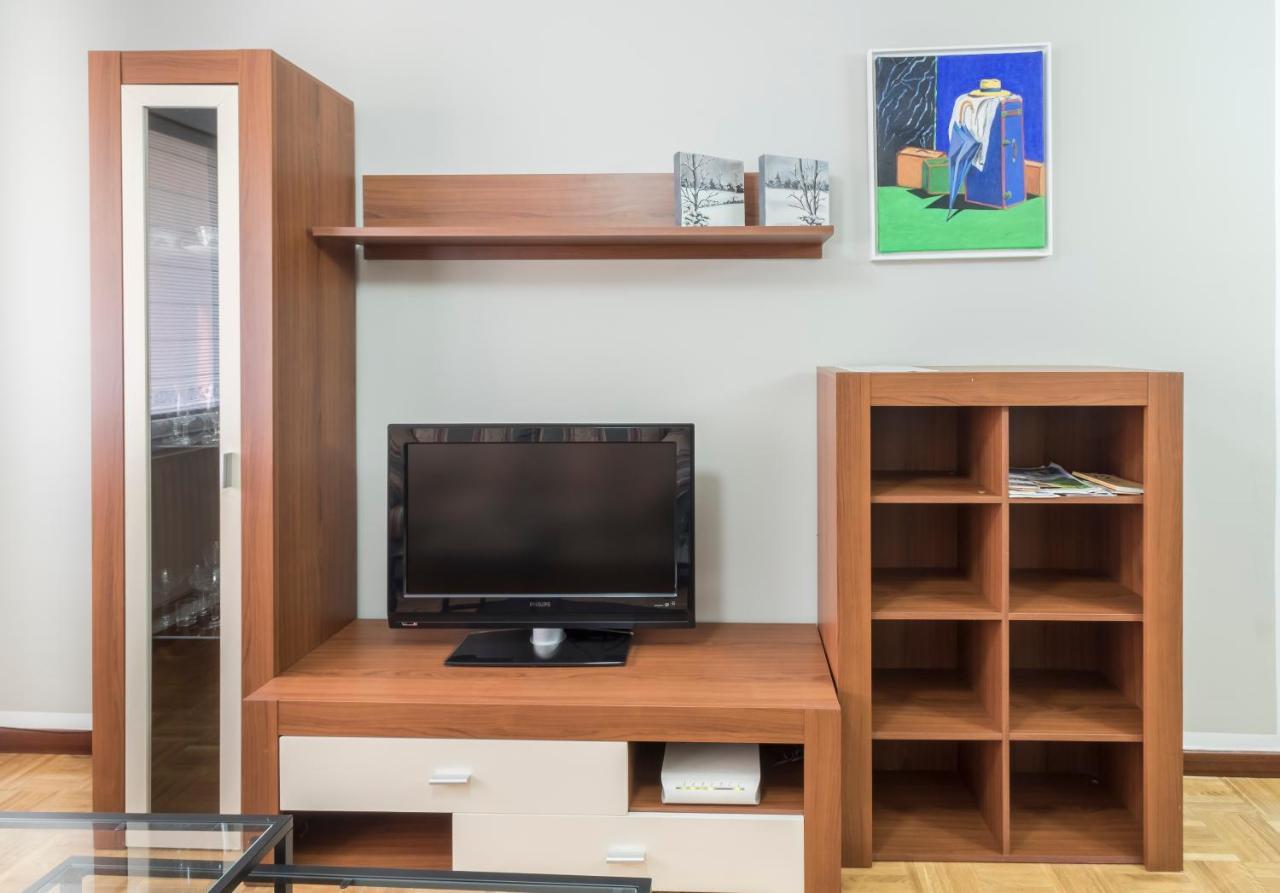 Apartamento Vital Aza ポラ・デ・レナ エクステリア 写真