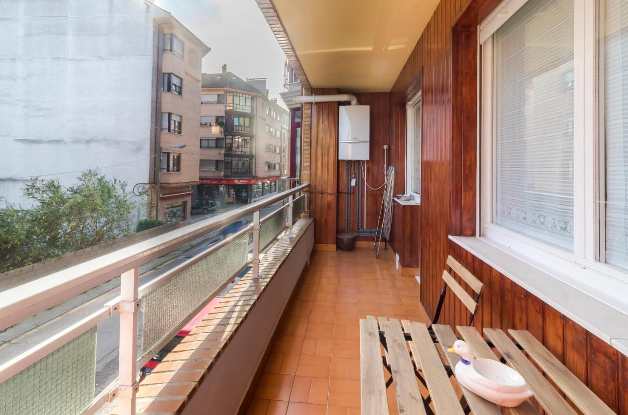 Apartamento Vital Aza ポラ・デ・レナ エクステリア 写真