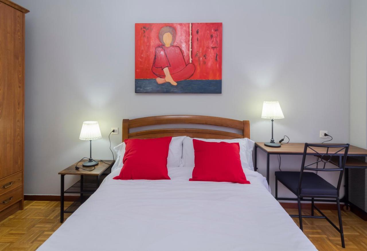 Apartamento Vital Aza ポラ・デ・レナ エクステリア 写真